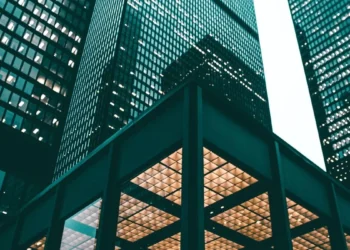 Narzędzia zmniejszające zużycie energii w obiektach komercyjnych