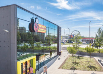 Jedyny taki sklep w Polsce. Zrównoważony projekt sieci Biedronka i Trei