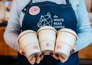White Bear Coffee zachęca do korzystania z kubków wielokrotnego użytku