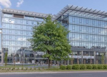 biurowiec-mokotow-nova-warszawa-jll