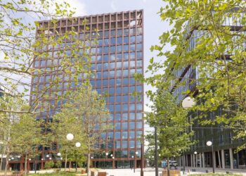 biurowiec-Nowy-Rynek-poznan-Skanska