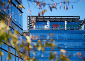 eurocash-siedziba-firmy-w-komornikach