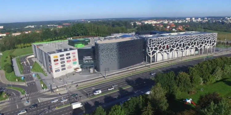 Galeria-Warminska-nepi-rockcastle