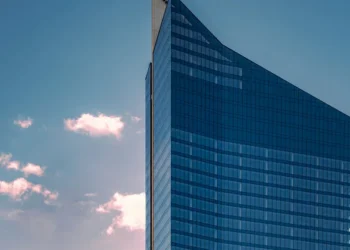 biurowiec-skyliner-warszawa