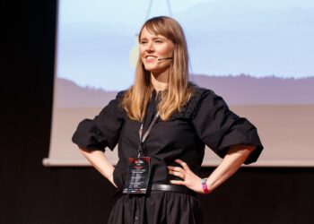 dominika-lenkowska-piechocka-Who-Will-Save-The-Planet