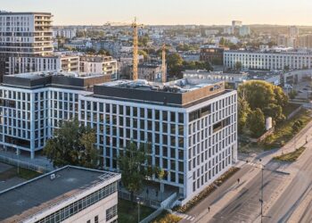 biurowiec-React_lodz-echo-investment