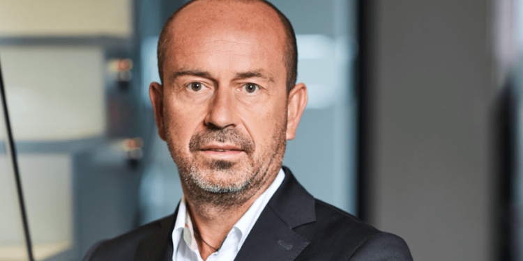 krzysztof-badowski-pwc