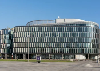 biurowiec-Metropolitan-Warszawa