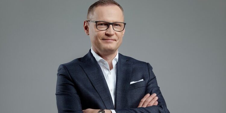 adam-pers-wiceprezes-mbank