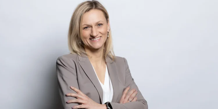 Anna Jarzębowska_dzial-esg-CBRE