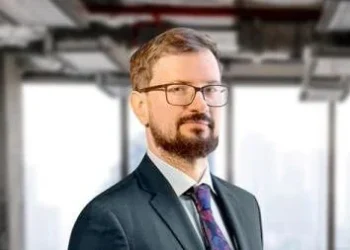 Piotr-Krysztopa-esg-avision-young