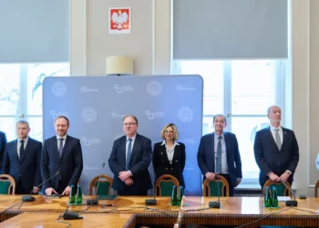 podpisanie-umowy-owspolpracy-politechnika-warszawska-arbelle-przemysl-jadrowy