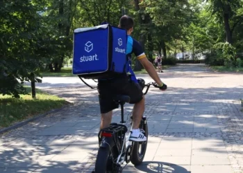 stuart-ogranicza-emisje-co2-raport-esg