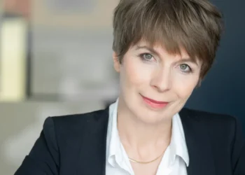 Mira-Kantor-Pikus-cushman