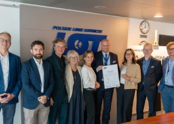 PLL LOT_stawia-na-zrownowazone-relacje-biznesowe