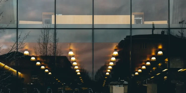 rosnace-ceny-energii-wyzwaniem-przedsiebiorstw-badanie-ey