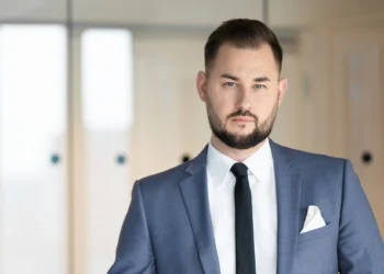 Jakub-Kurek_Newmark-Polska