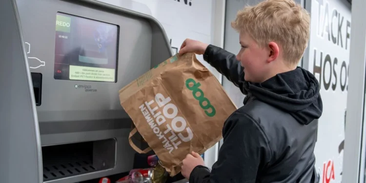 Envipco_system-kaucyjny-zmiana-nawykow