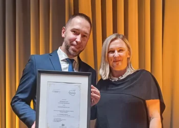 hochland-wyrozniony-za-proekologiczne-dzialania-Ekoinwestor_2025