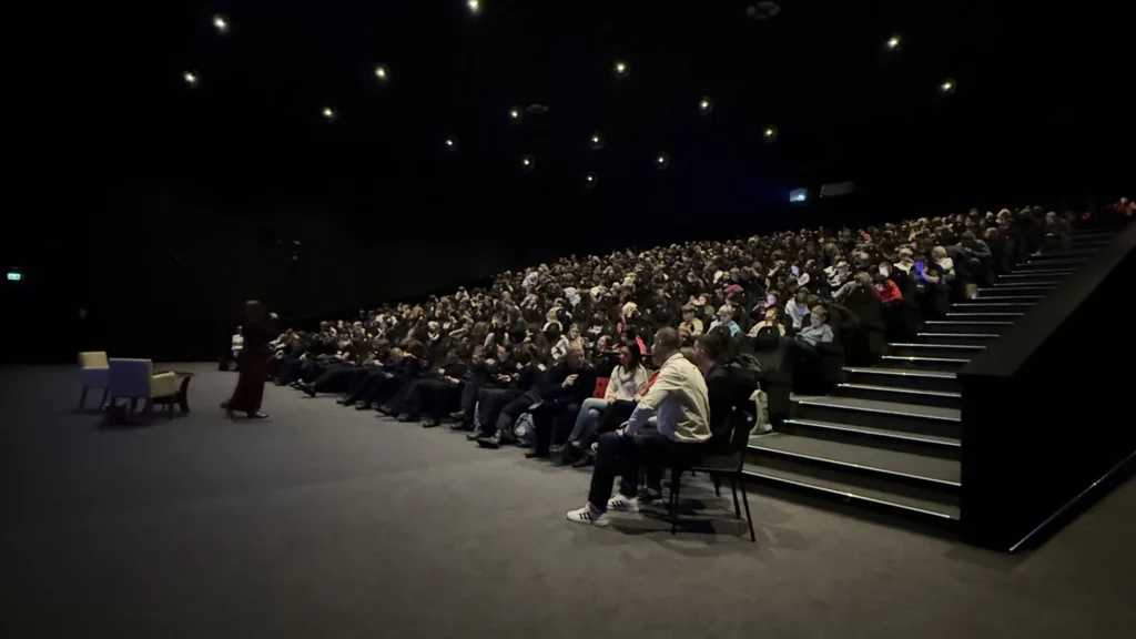 dezinformacja_Mlodziez w Centrum-nepi