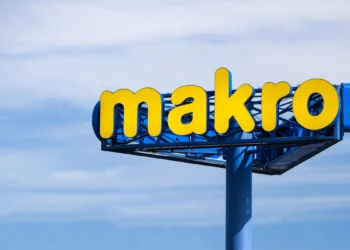 pylon_makro