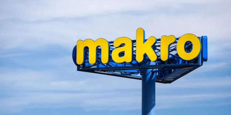 pylon_makro