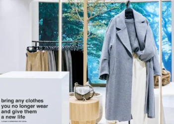 Clothes_Collection_Container-zara-inditex