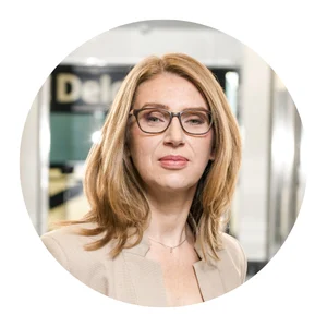 julia-patorska-deloitte