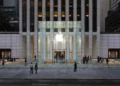 Apple-Fifth-Avenue