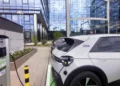 play-inwestuje-w-elektromobilnosc
