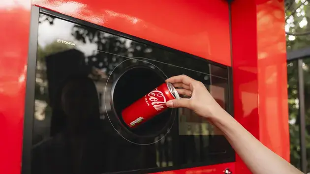 coca-cola-publikuje-raport-esg